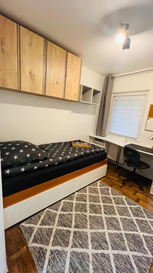 Warszawa Wola Pokoje Hostel Екстериор снимка