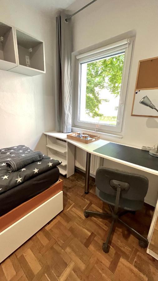 Warszawa Wola Pokoje Hostel Екстериор снимка